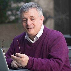 Professor Saul Carliner