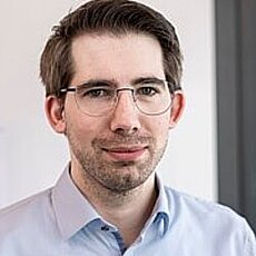  Maximilian Tauchnitz